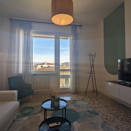 Big House-Private Parking-12" Walk From The Arena Verona Exterior foto
