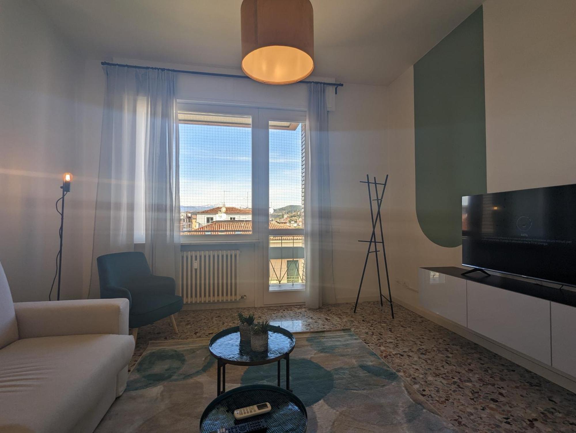 Big House-Private Parking-12" Walk From The Arena Verona Exterior foto